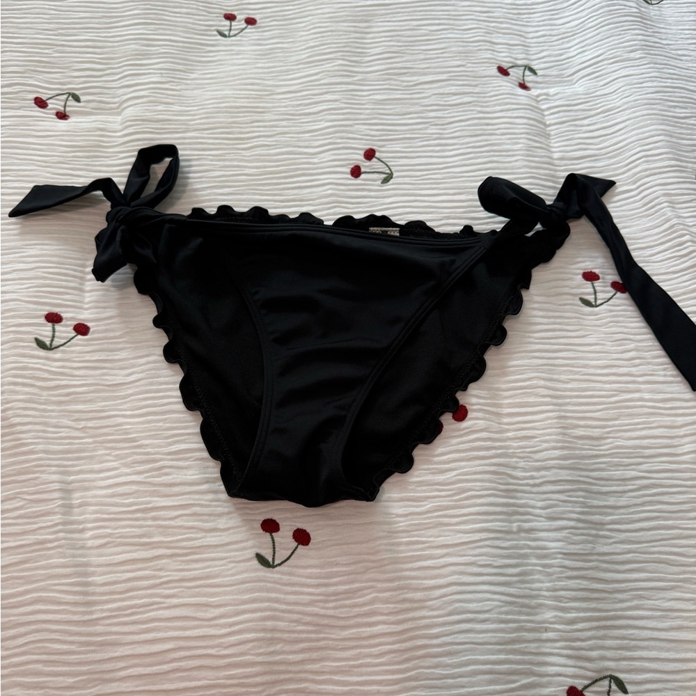 Hollister Black Scalloped Bikini Bottom